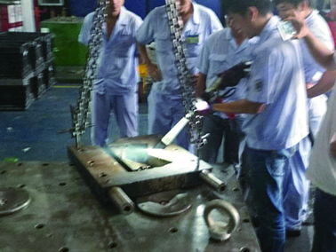 使用干冰清洗機(jī)清洗模具設(shè)備都有哪些好處